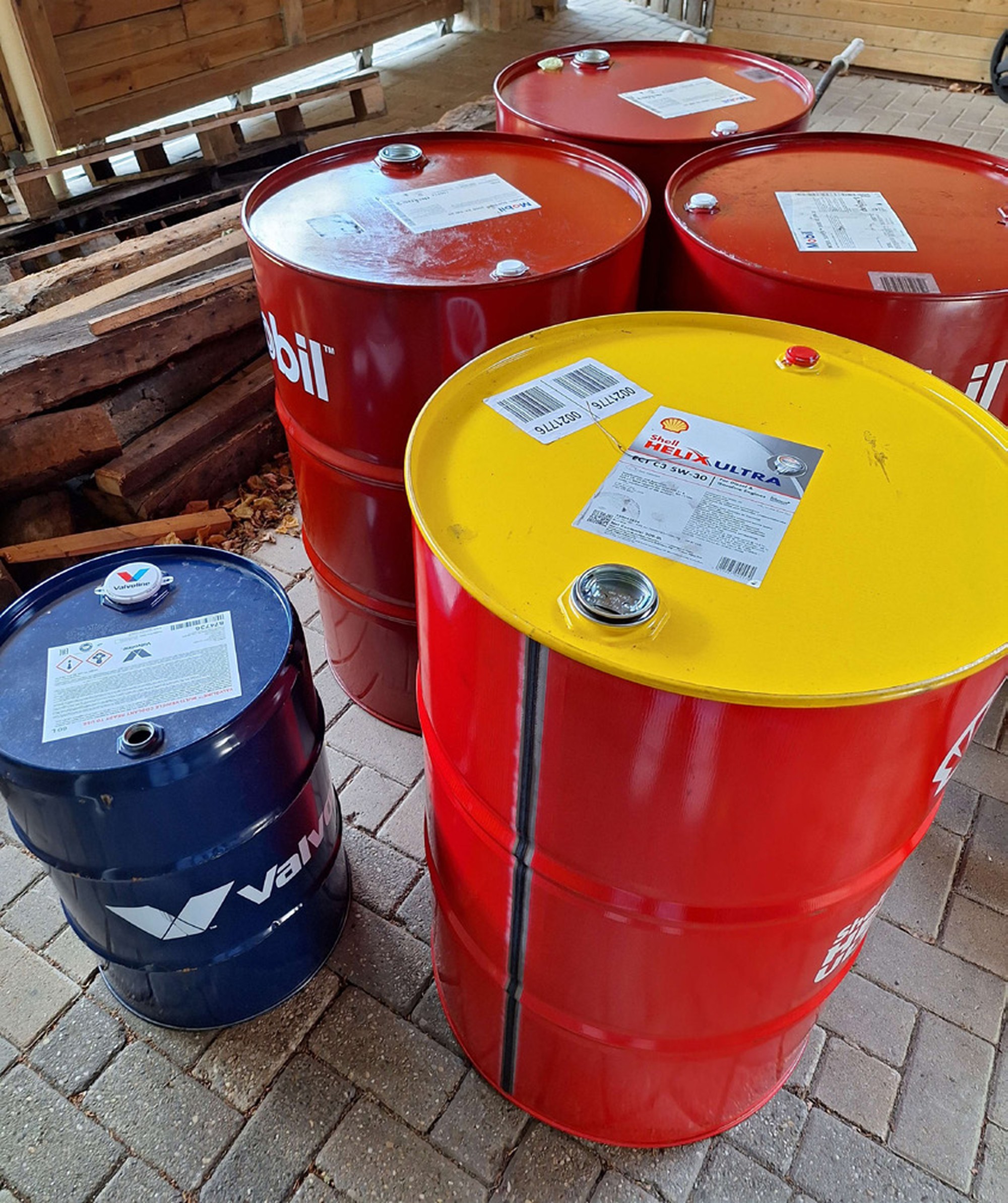 Used oil drums, collected as raw material